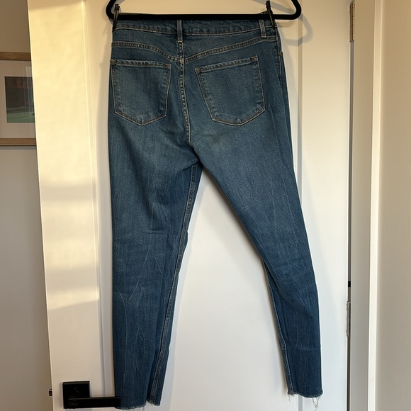 Old Navy Power Straight jeans - Picture 2 of 4